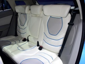 【圖】一部手機的錢 江鈴馭勝S330開回家!_汽車之家