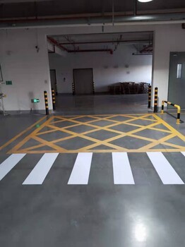 南京道路劃線標牌設計 現(xiàn)狀、挑戰(zhàn)與優(yōu)化策略